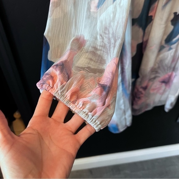 DKNY Floral Romantic Modest dress Sz:10 Color: White/pink/ / blue/ floral print - Picture 8 of 8